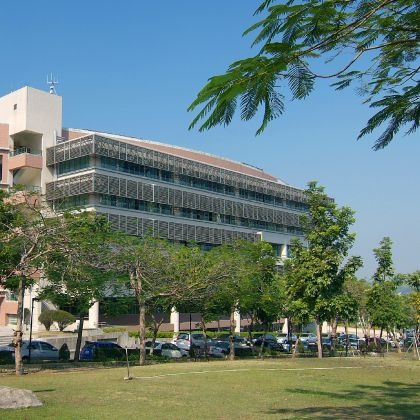 imgi_52_school2